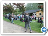 Publikum samles i byparken
